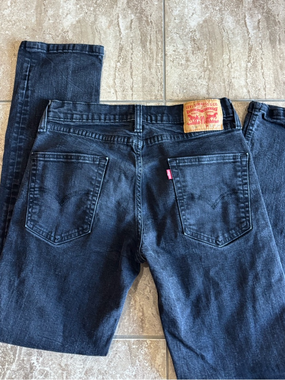 Levi's 514 black denim straight leg jeans